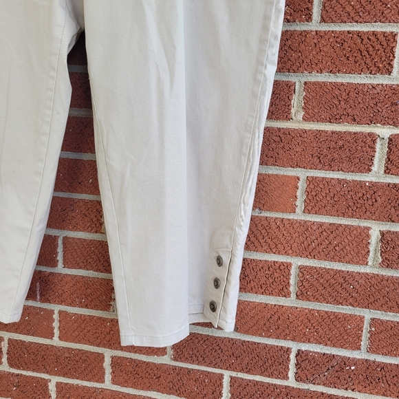 Ruby Rd Favorites Womens Capris Size 24W Plus Khaki Stretch Cotton Blend  - Picture 7 of 8